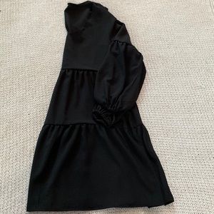 Black layered mini dress✨